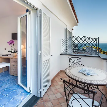 Grifo Charme & Hotel