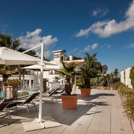 Grifo Charme & Otel 4*
